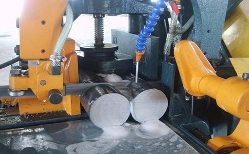 铅山卧式带锯床的送料方式有哪几种？